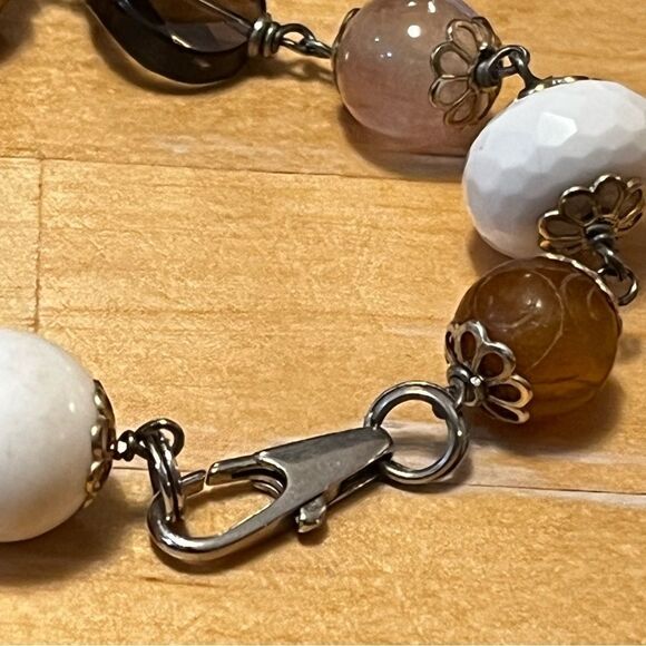 Art Deco Crystal Beaded Bracelet Wire Flower Design Small Wrist Fit - Picture 7 of 8